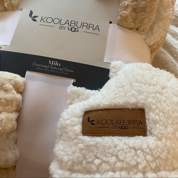 Koolaburra by UGG Milo Throw🤍 - Picture 2 of 4